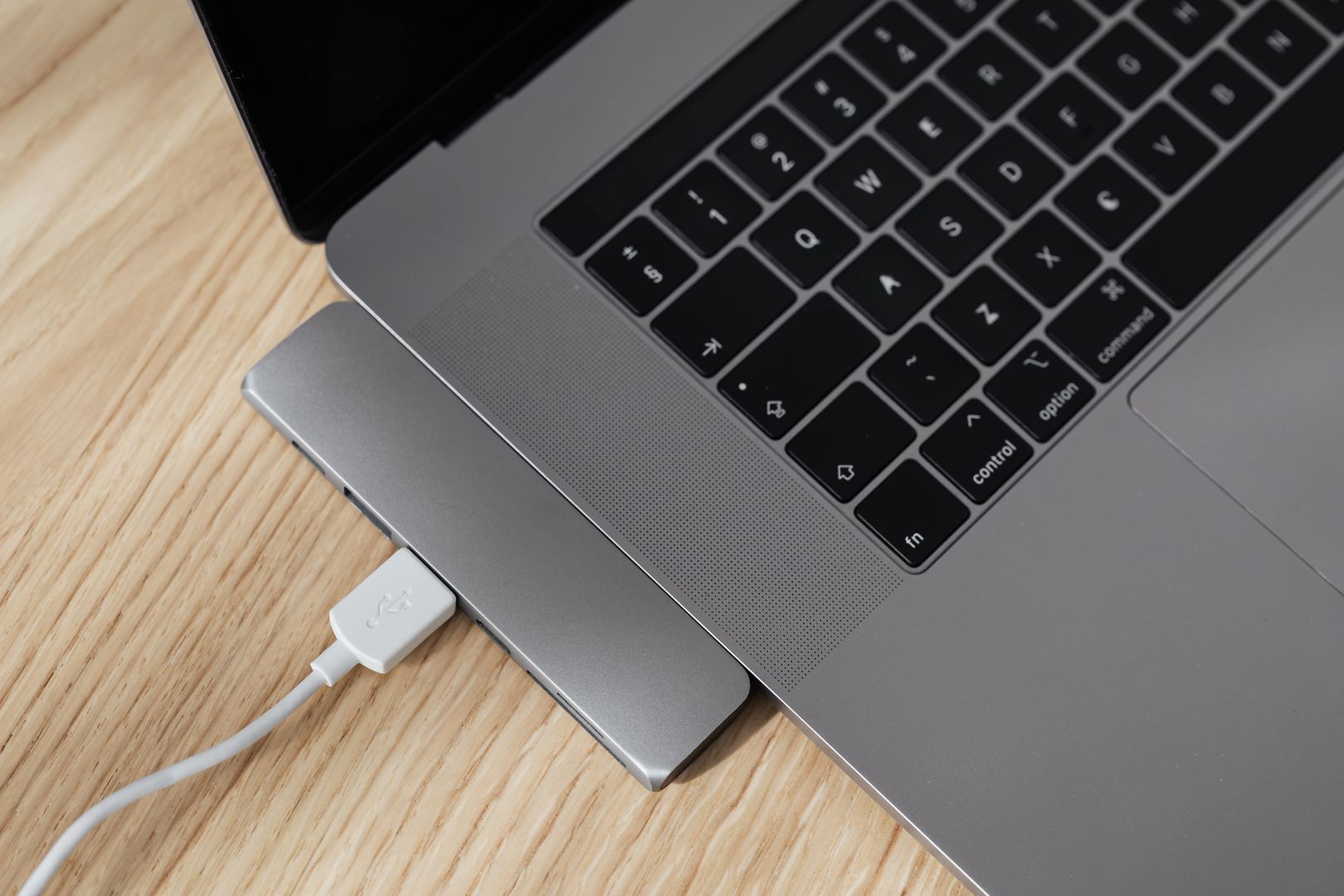Docks USB-C para escritorio